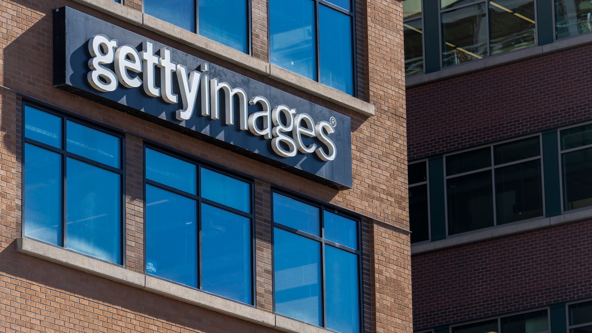 Dünyanın önde gelen fotoğraf ve görsel içerik sağlayıcılarından Getty Images, ABD'de iflas koruma başvurusunda bulundu. Bu hukuki süreç, fotoğrafçılar arasında soru işaretlerine neden oldu.